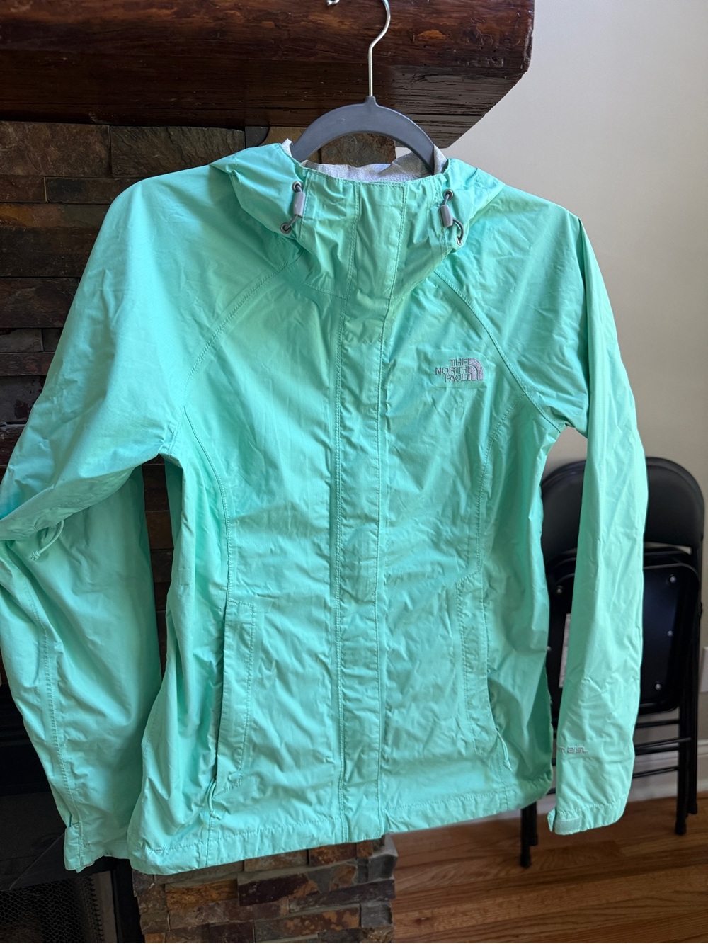 The North Face Women's Mint Green Hooded Shell Jacket Size XS